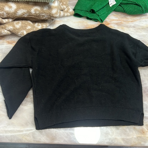 Black Crop Sweater - Picture 3 of 3